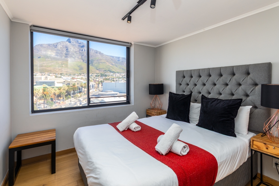 2 Bedroom Property for Sale in Woodstock Western Cape